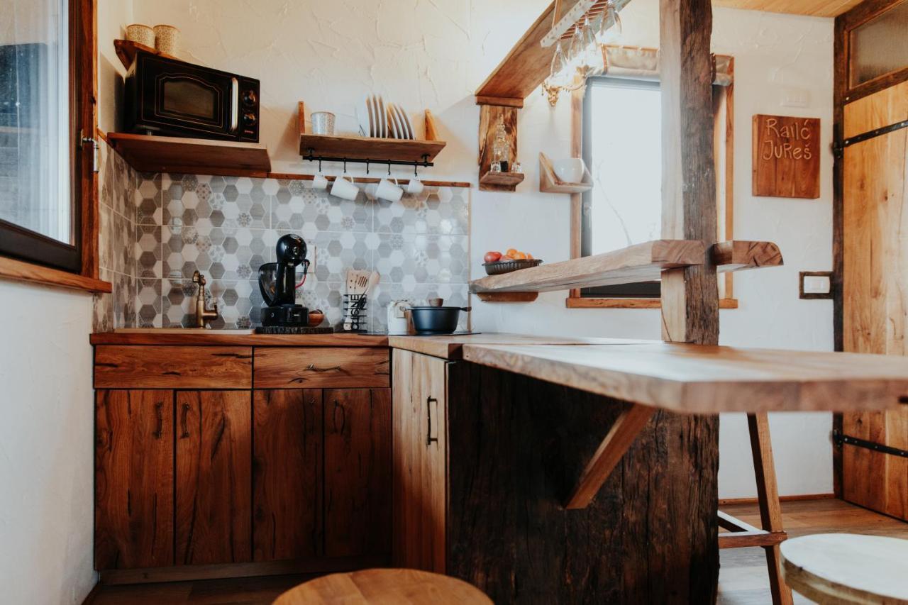 Treehouse Drevesna Hiska Strkovo Gnezdo Ranc Jures Hotell Ljutomer Exteriör bild