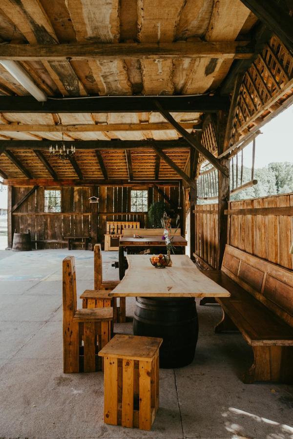 Treehouse Drevesna Hiska Strkovo Gnezdo Ranc Jures Hotell Ljutomer Exteriör bild
