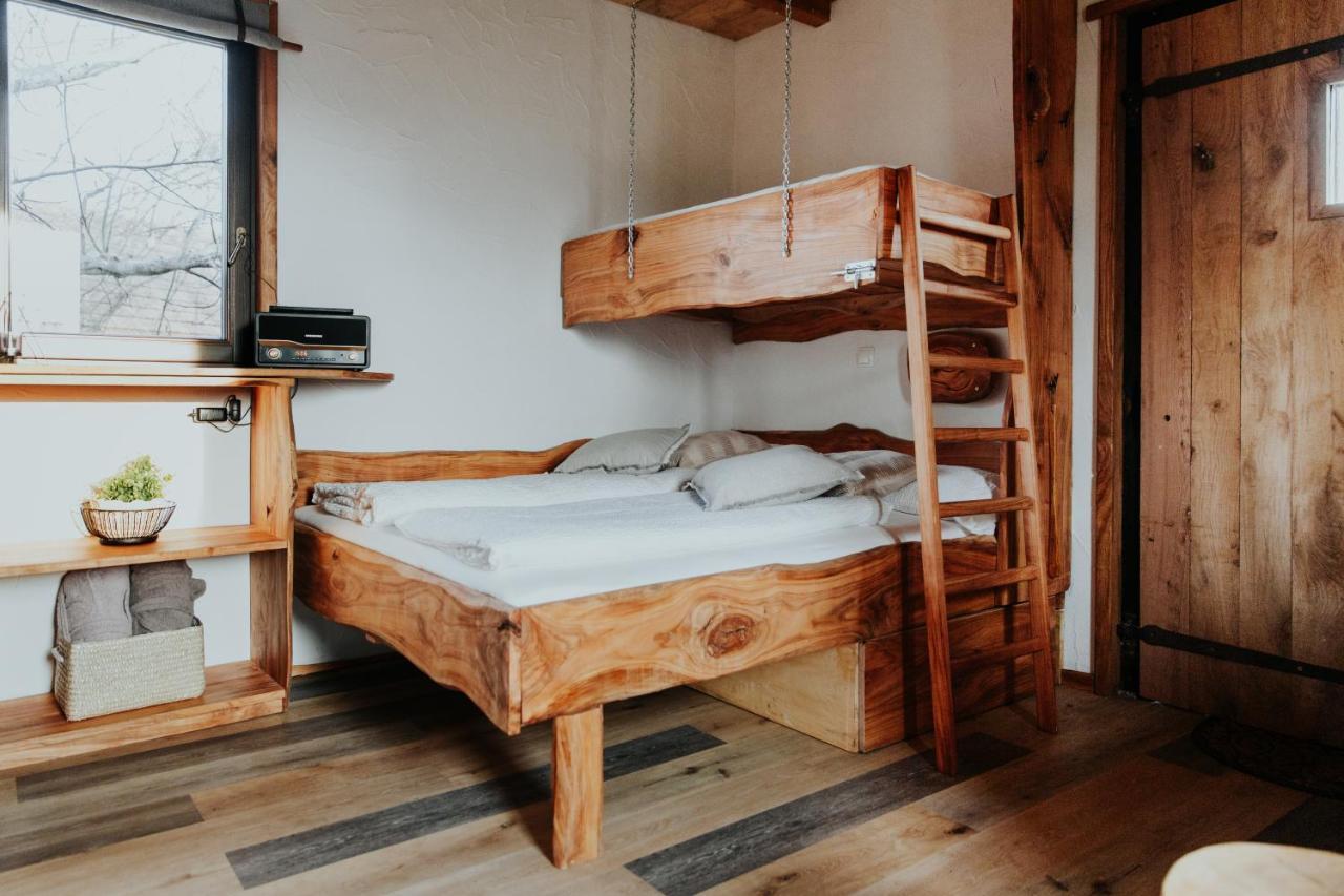 Treehouse Drevesna Hiska Strkovo Gnezdo Ranc Jures Hotell Ljutomer Exteriör bild